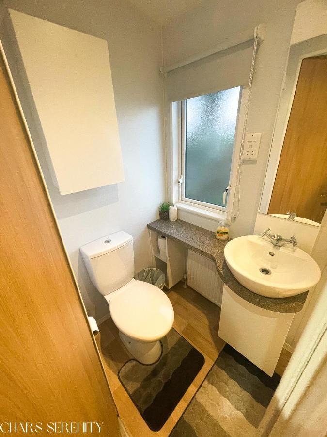 Lovely Holiday Home At Lyons Caravan Park! Prestatyn Esterno foto
